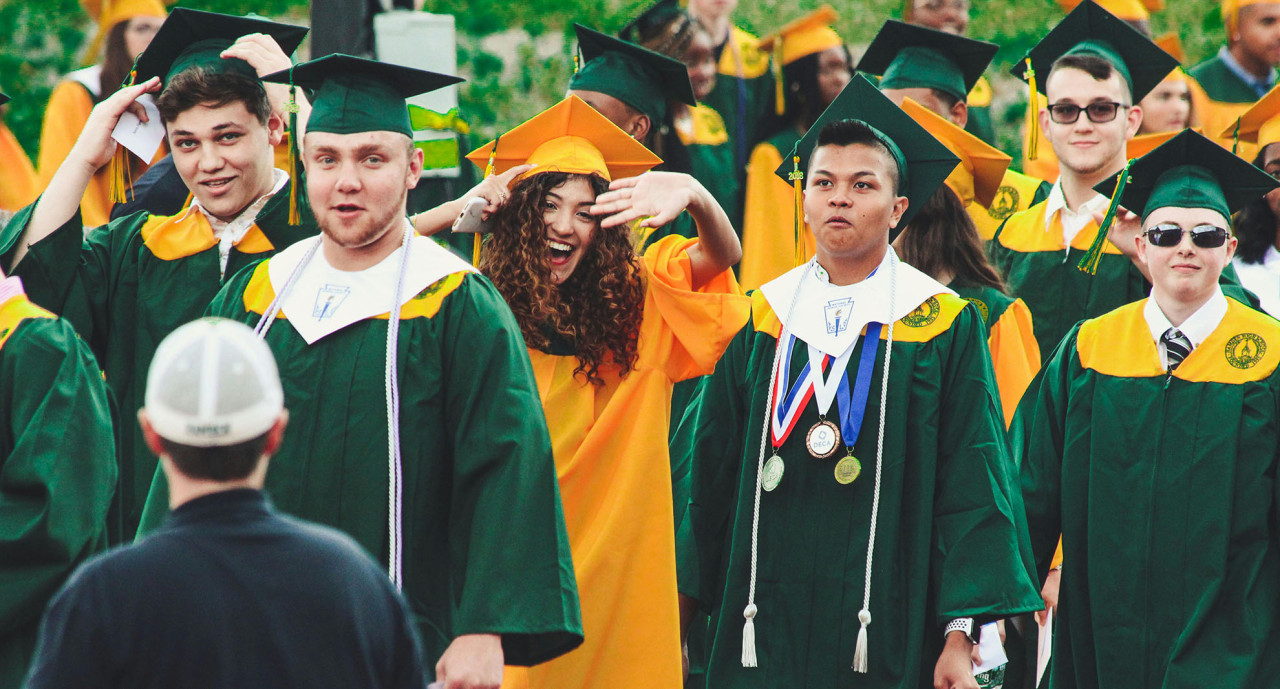 Más allá del acceso: permanecer, aprender y transformar