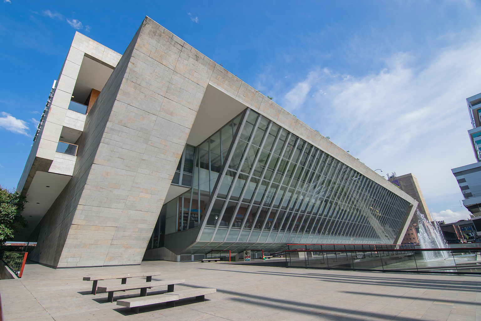 Biblioteca EPM 1 5570e