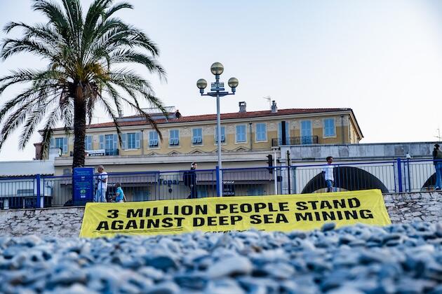 Greenpeace banner sign against deep sea mining at UNOC3 in Nice on June 11, 2025.Une banderole de Greenpeace contre l exploitation des fonds marins a Nice lors de l UNOC3, le 11 Juin 2025.