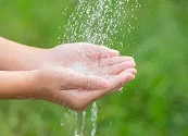 SEMANA MUNDIAL DEL AGUA: CÓMO LAS INDUSTRIAS EN LATINOAMÉRICA ESTÁN OPTIMIZANDO EL USO DEL AGUA PARA EVITAR PÉRDIDAS OPERATIVAS