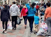 LA MAYORÍA DE LOS JÓVENES SÍ QUIERE TENER HIJOS, PERO EL DINERO Y LA VIVIENDA LO DIFICULTAN